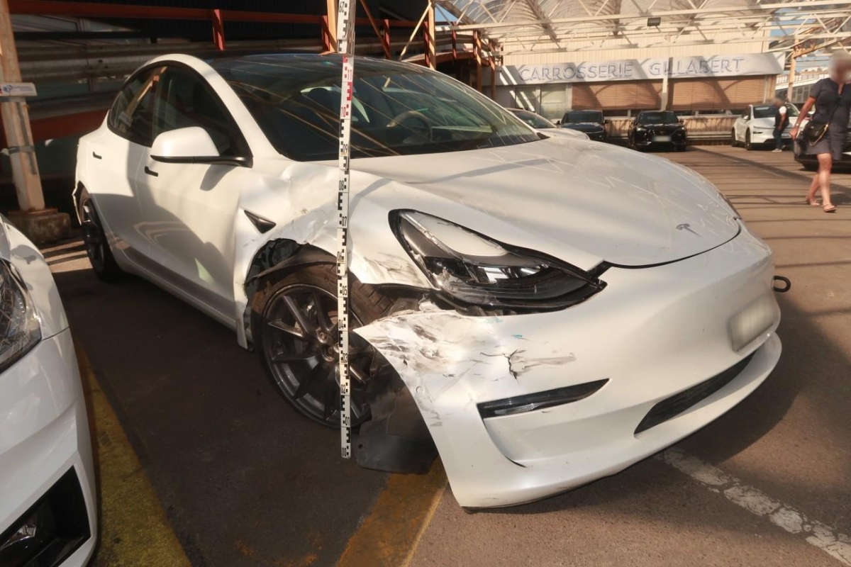 car